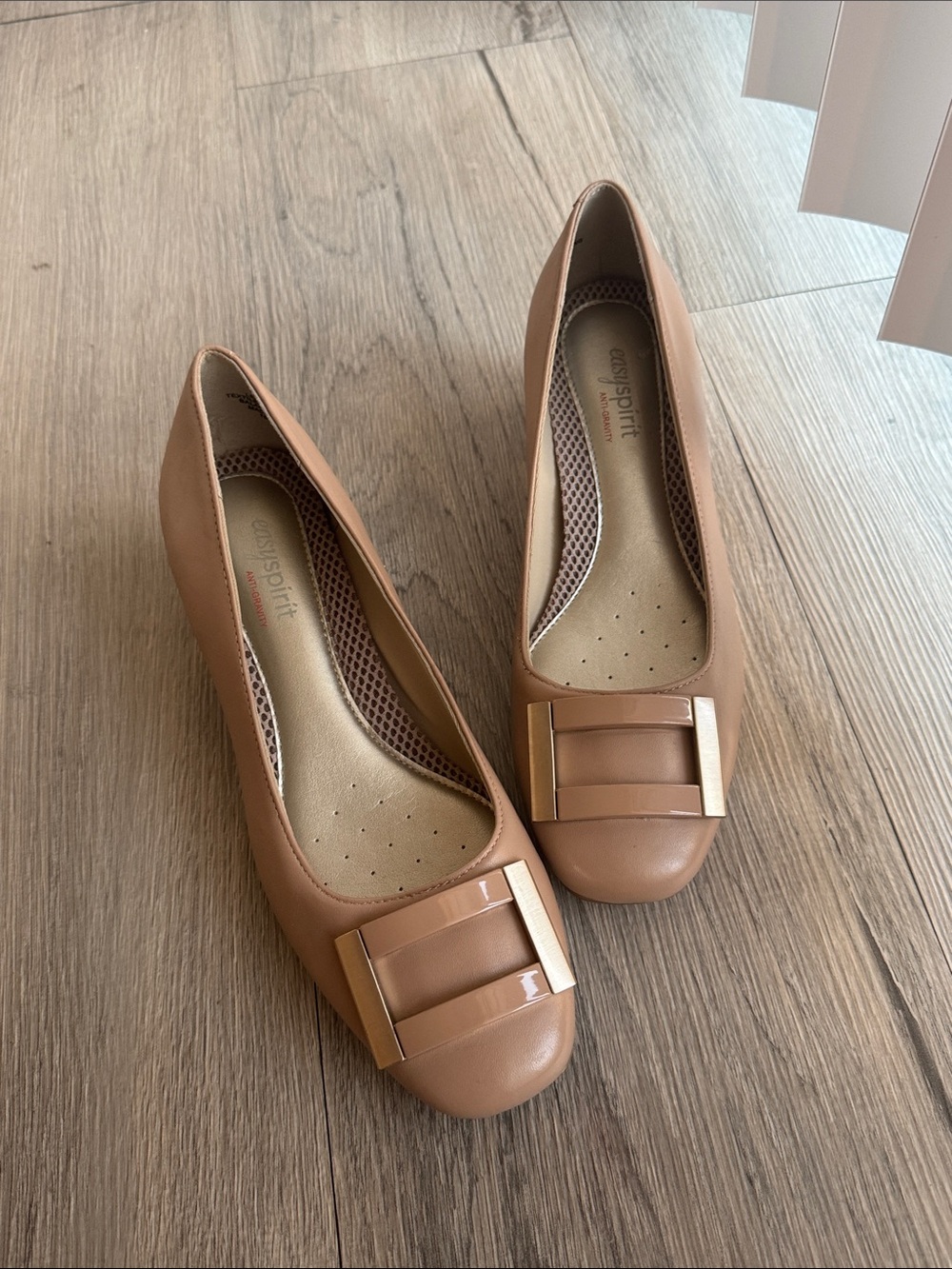 Easy Spirit Women’s Tan Buckle-Accent Square-Toe Flats
